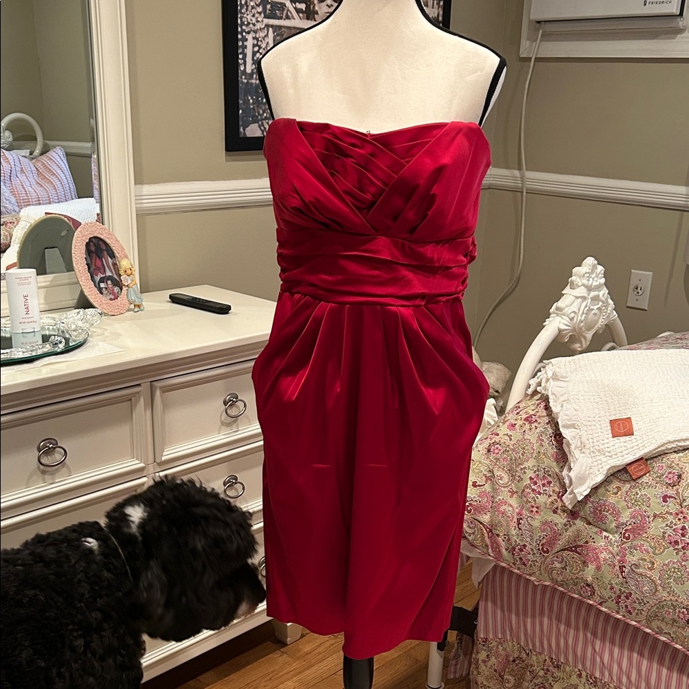 Elegant Red Strapless Dress